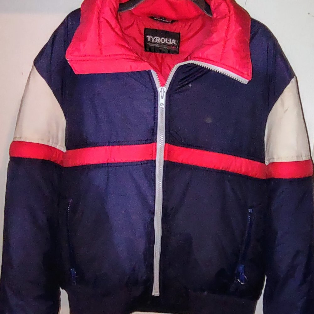 Vintage. Tyrolia mens Jacket size XL New Condition